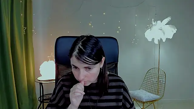 MartaEdams's cam snapshot