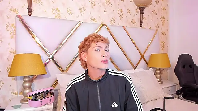 JacobRusso live sex cam