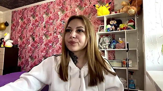 TraciBallena's cam snapshot