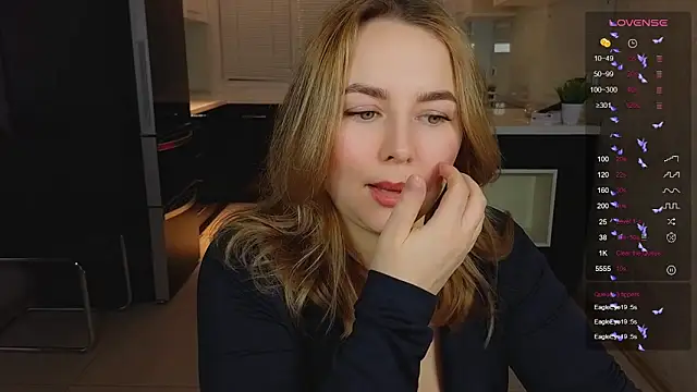 Mira_Mermayd's cam snapshot