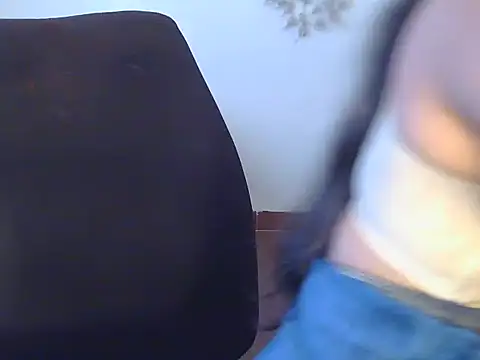 hottest_mahii's cam snapshot