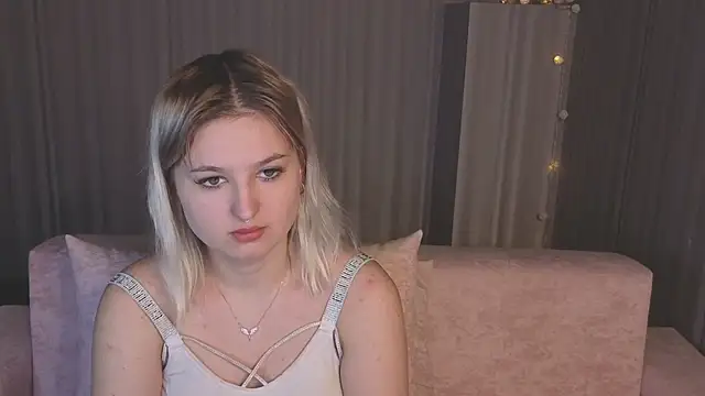 grase_neon's cam snapshot