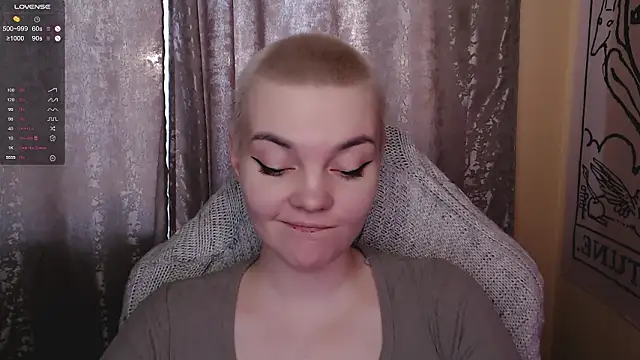 KrisNeal's cam snapshot