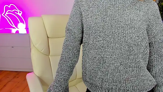 Alina_Blonde's cam snapshot