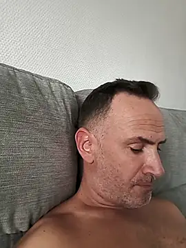 bobo672's cam snapshot