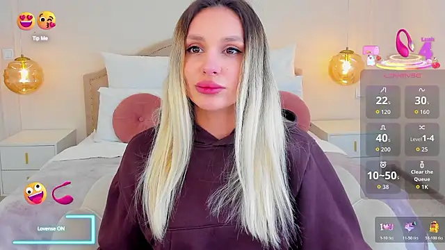 MissLoou's cam snapshot