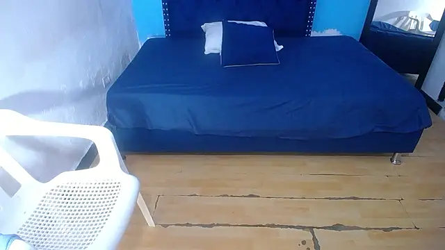 goldenn_ass1 live sex cam