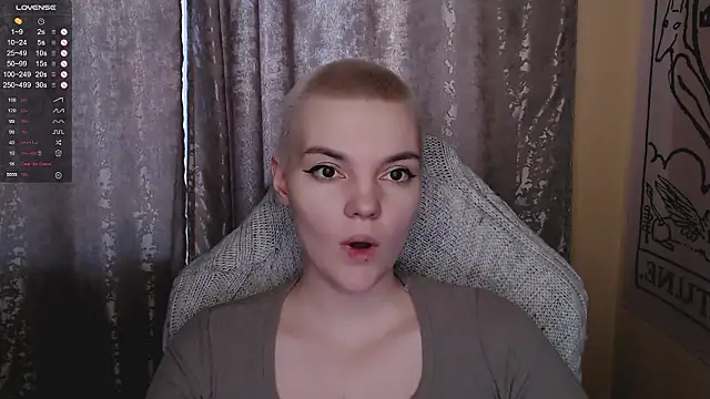 KrisNeal's cam snapshot