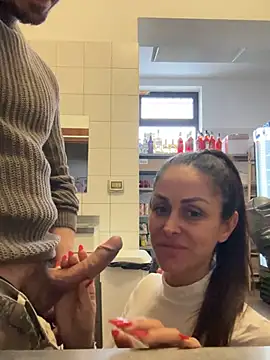 AmandaArt's cam snapshot