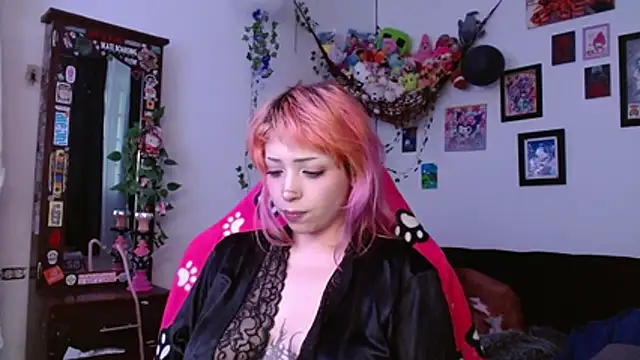 MaryJannes's cam snapshot