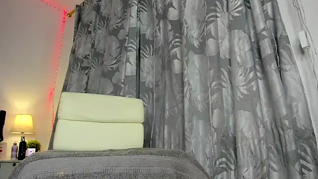 shantallhotxx live sex cam