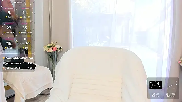 Selena_Reeves live sex cam