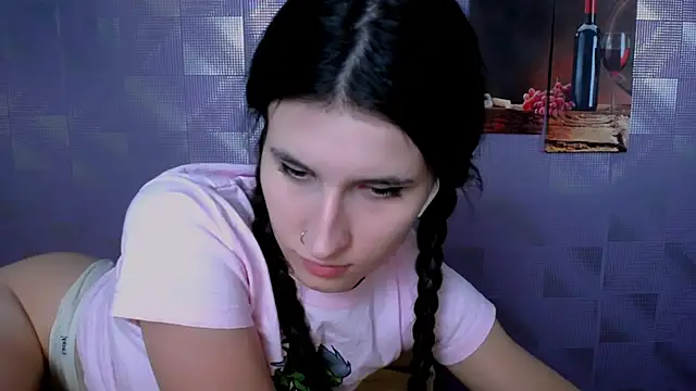 MaryEm976's cam snapshot