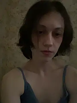 AliceVane's cam snapshot