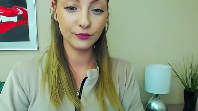 NatalieSexy's cam snapshot