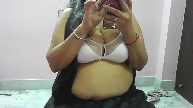 cute_lailaa's cam snapshot