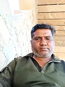 karanrana8824's cam snapshot