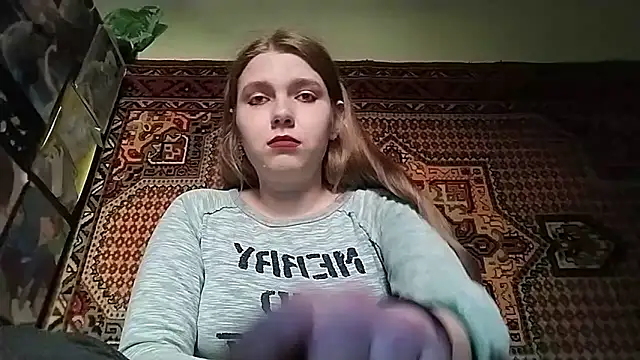 KikiBang's cam snapshot