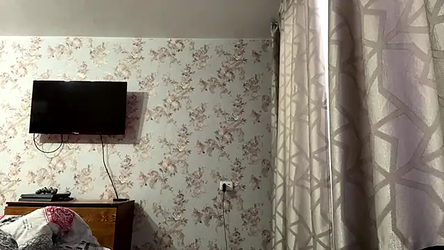 PagedLard's cam snapshot