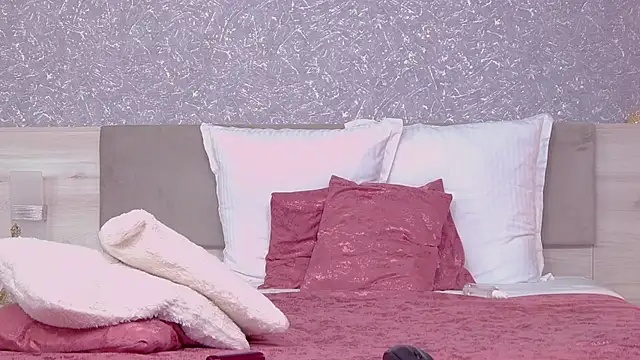 EmmaDevereaux's cam snapshot