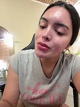 TS-SimplyTheBest live sex cam