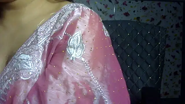 Naughty-Riya's cam snapshot