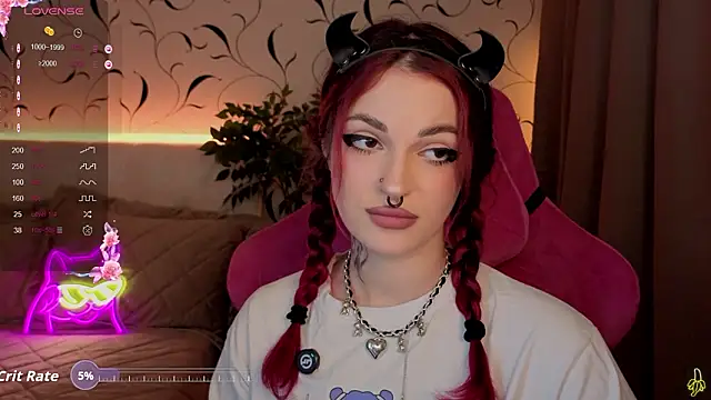 BratzieDarsie's cam snapshot