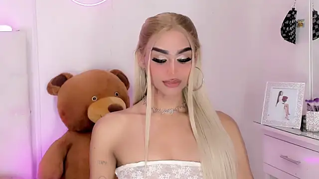 amal_baddell's cam snapshot