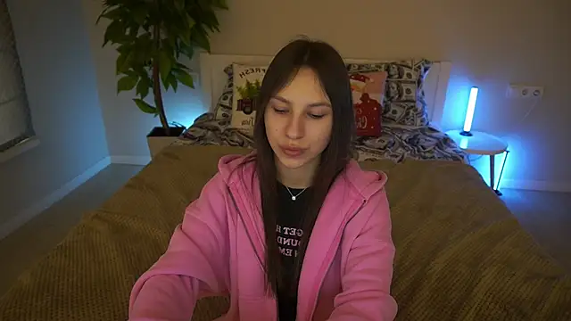 PaigePrado's cam snapshot