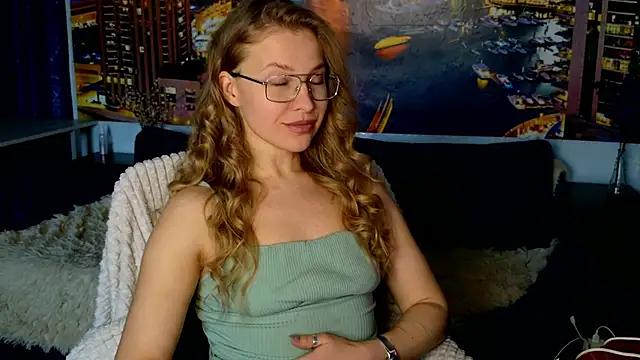 pusyavykusya's cam snapshot