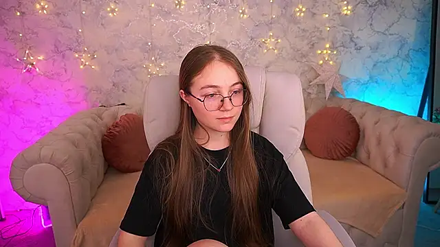 ArrinaWairr's cam snapshot