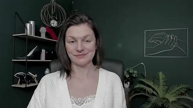 VivianWILD's cam snapshot