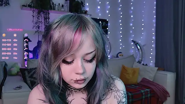 Lollyshy's cam snapshot