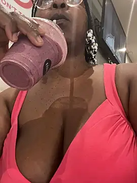 SweetCandy84 live sex cam