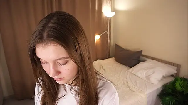 IrenaZeiler's cam snapshot