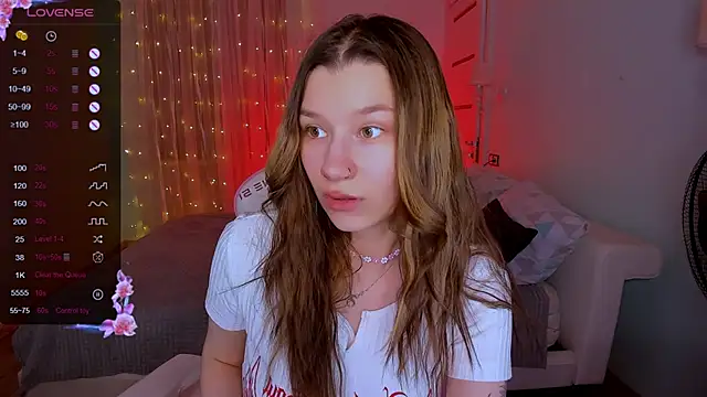 LinaBlossom_ live sex cam