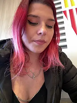 RiriRoseey's cam snapshot