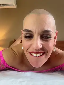 emprexkala's cam snapshot