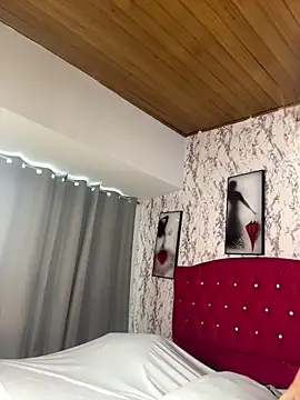 Larissa_Antonella live sex cam