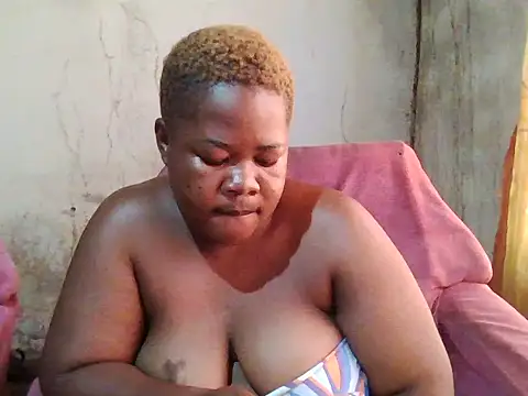 Bustyass93's cam snapshot