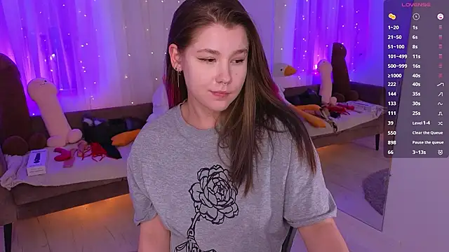 Mira_Falls live sex cam