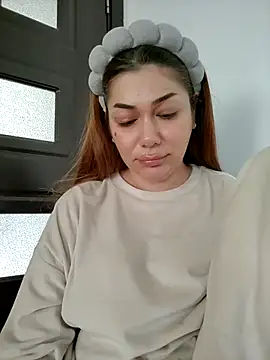 Ella_sweety live sex cam