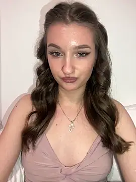 Green_eyes_lady's cam snapshot