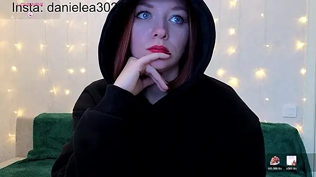 Sladkaya_2025's cam snapshot