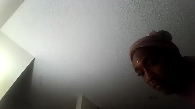 BrainiacBimbo's cam snapshot