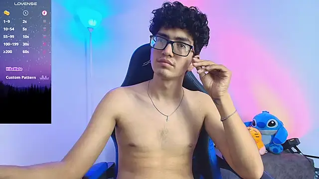 TylerWhite_ live sex cam