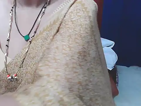 sunitha-3's cam snapshot