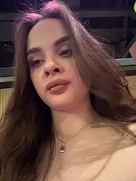 KristiRich live sex cam