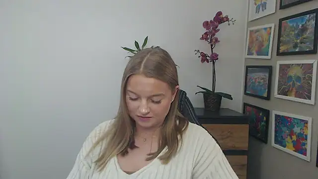 Mysteryerica's cam snapshot