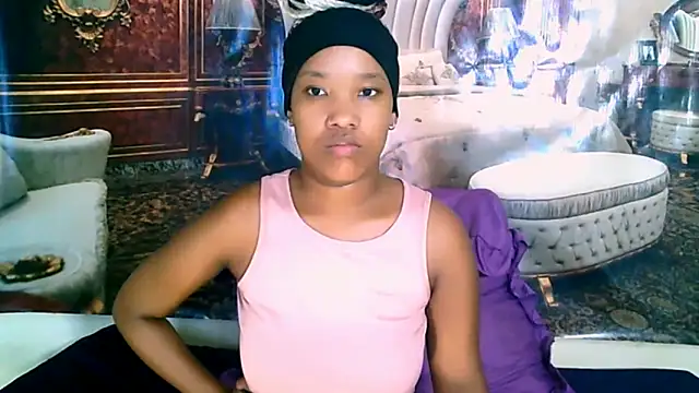 EroticSexyPrada's cam snapshot